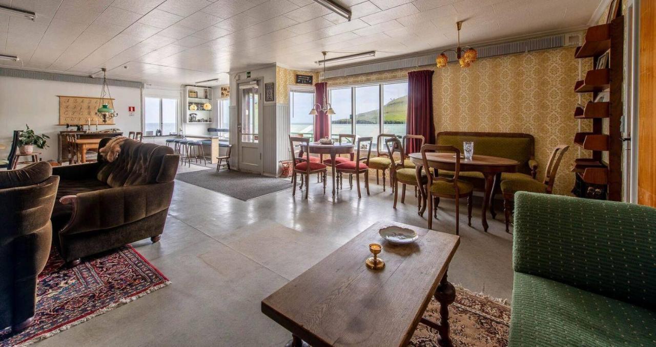Molin Guesthouse Skalavik ภายนอก รูปภาพ